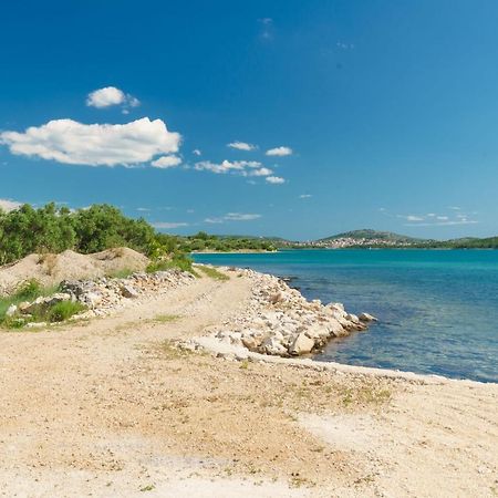 Villa Maris Betina  Kültér fotó